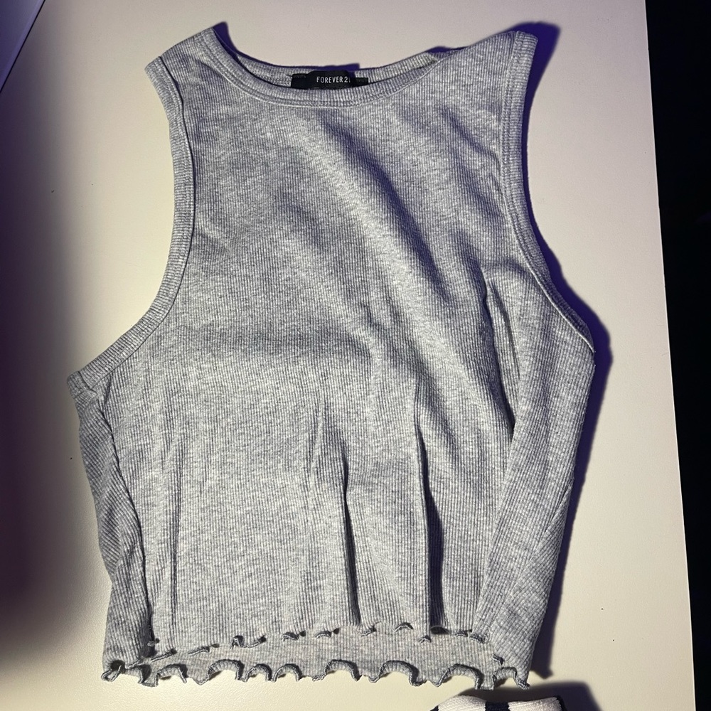 Forever 21 cropped tank